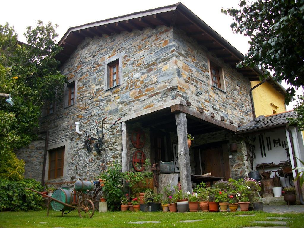 ルアルカ Casa De Aldea Los Glayusゲストハウス エクステリア 写真